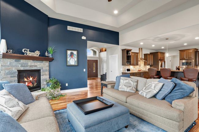 3403 Whistling Wind Way, House other with 4 bedrooms, 4 bathrooms and null parking in Windsor WI | Image 7