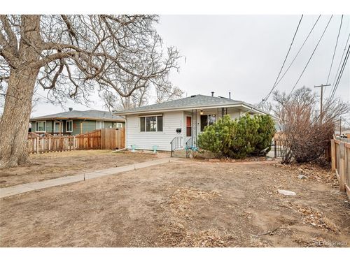 624 20th Ave, Greeley, CO, 80631-3046 | Card Image