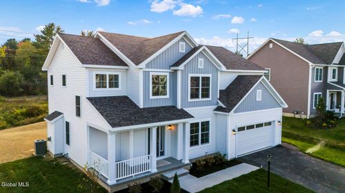 11 Stone Creek Dr, East Greenbush, NY, 12061-4153 | Card Image