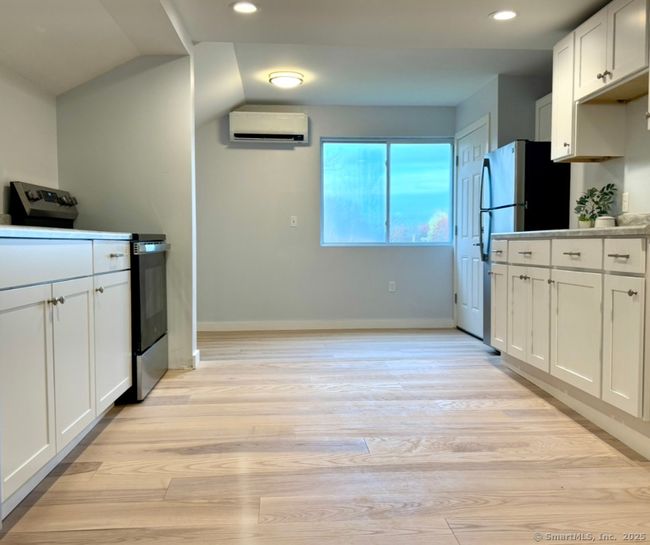 156 S Main St, House other with 5 bedrooms, 4 bathrooms and 3 parking in Suffield CT | Image 27