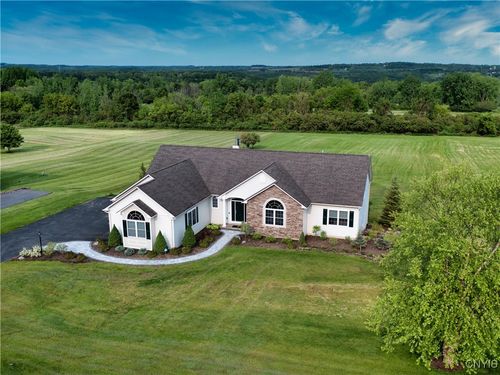 3969 Aquinnah Hts, Marcellus, NY, 13108-9513 | Card Image