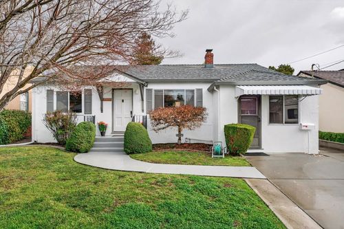 22079 22079 Queen St, Castro Valley, CA, 94546 | Card Image