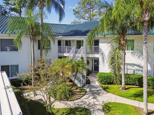3582-3582 Indigo Pond Dr, PALM HARBOR, FL, 34685-1011 | Card Image