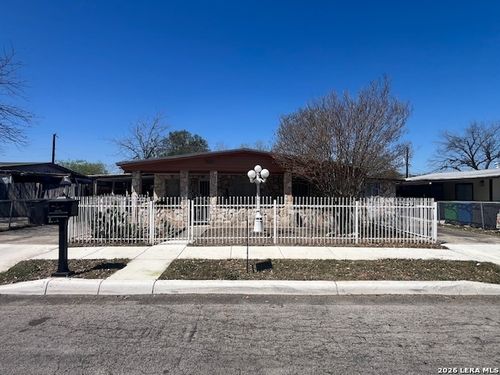 219 Sw 37th St, San Antonio, TX, 78237-1757 | Card Image