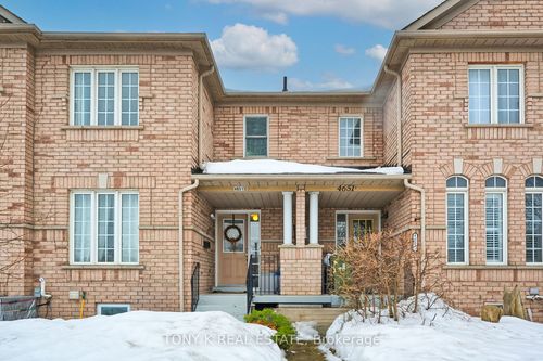 4651C Kingston Rd, Scarborough, ON, M1E2P8 | Card Image