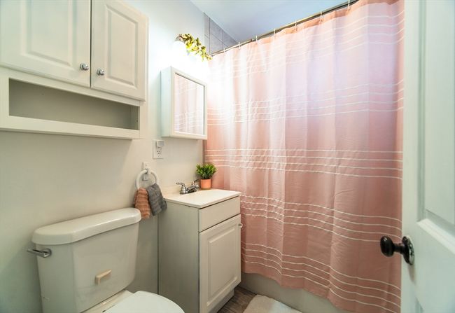 83 Armstrong St, House other with 2 bedrooms, 1 bathrooms and 3 parking in West Springfield MA | Image 15
