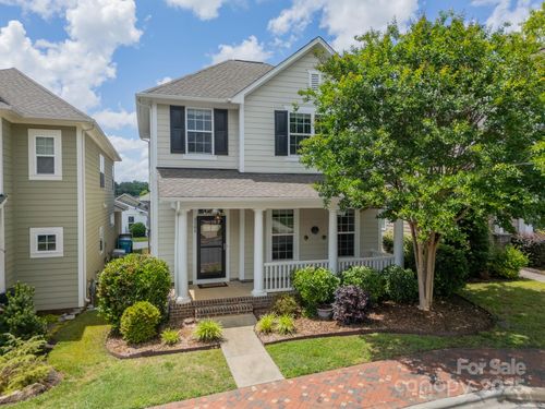 2305 Blueberry St, Belmont, NC, 28012-3798 | Card Image