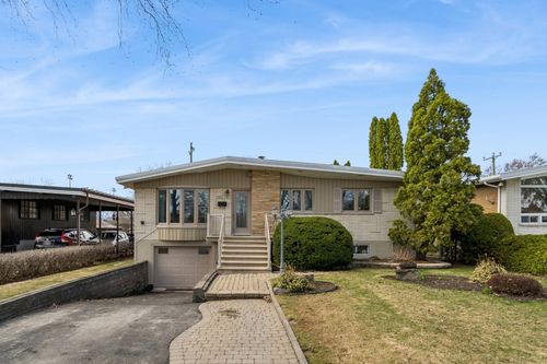 1795 Rue Taschereau, Laval, QC, H7G2P1 | Card Image