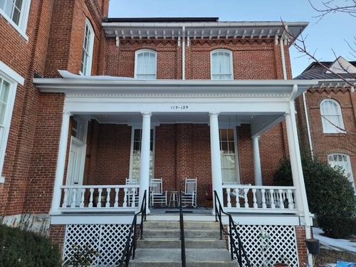 129 Academy St, Salem, VA, 24153-3774 | Card Image