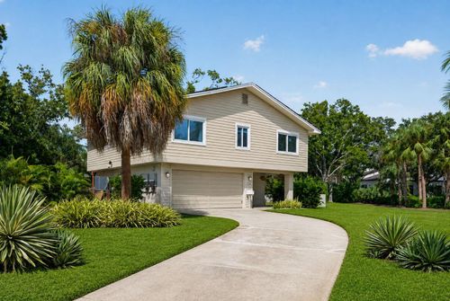 1300 Pleasant Way S, ST PETERSBURG, FL, 33705-6131 | Card Image