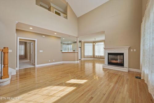 161 Liberty Court, Oak Ridge, TN, 37830 | Card Image