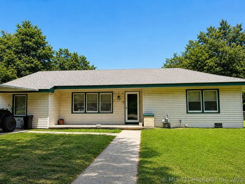 203 Ne C St, Stigler, OK, 74462-2143 | Card Image