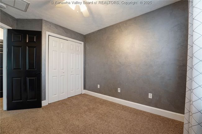 121 Jericho Rd, House other with 4 bedrooms, 3 bathrooms and null parking in Winfield WV | Image 20