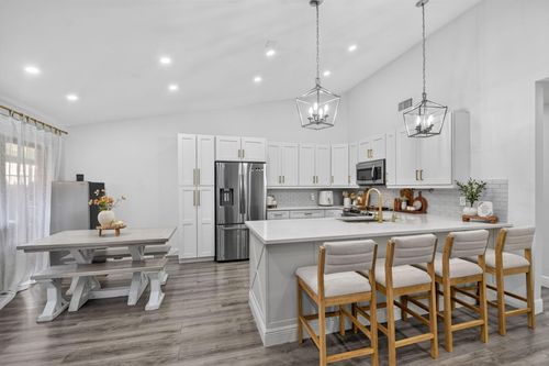 414 Springdale Cir, Palm Springs, FL, 33461-1529 | Card Image