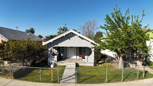 926 Niles St, Bakersfield, CA, 93305-4536 | Card Image