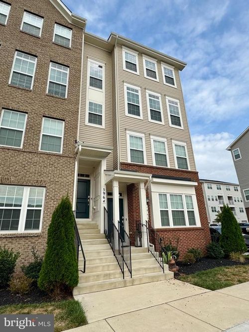 5964 Forum Sq, FREDERICK, MD, 21703-2890 | Card Image