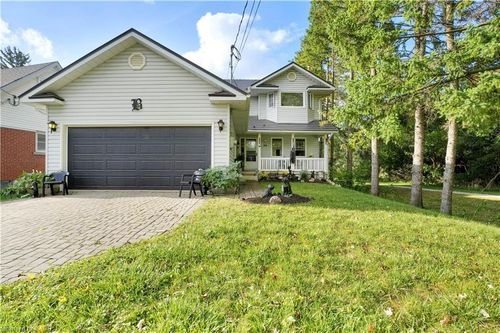 26 Graber Pl, Kitchener, ON, N2A1G8 | Card Image