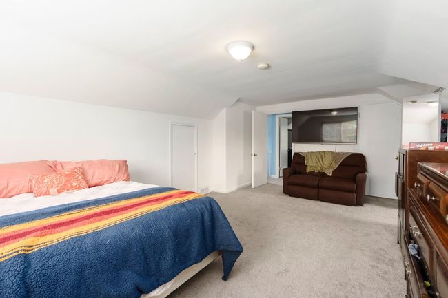 15501 E Jefferson Ave, House other with 3 bedrooms, 3 bathrooms and null parking in Grosse Pointe Park MI | Image 17