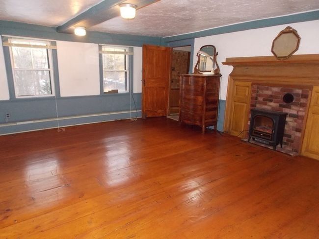 58 Sumner St, House other with 3 bedrooms, 2 bathrooms and 2 parking in Gloucester MA | Image 22