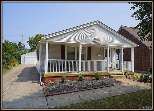 30 Bannard Ave, Tonawanda, NY, 14150-6212 | Card Image