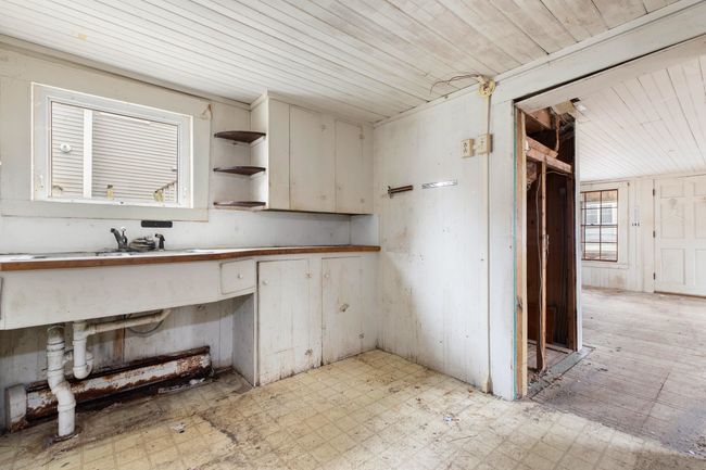29 Thorwald Ave, House other with 2 bedrooms, 1 bathrooms and null parking in Hampton NH | Image 7