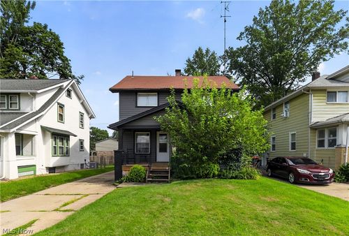 1529 Longfellow Ct Ne, Warren, OH, 44483-6619 | Card Image