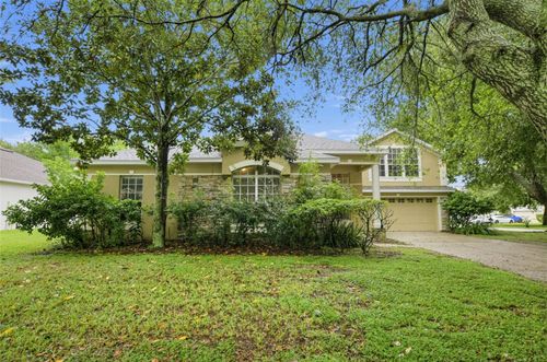 726 Regina Cir, OAKLAND, FL, 34787-8961 | Card Image