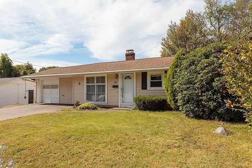 38 Mcdevitt Rd, Randolph, MA, 02368-3851 | Card Image