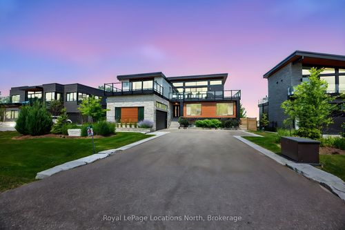 116 Courchevel Cres, Blue Mountains, ON, L9Y0Z8 | Card Image