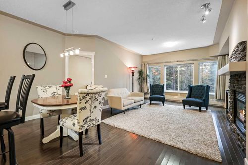 313-20 Discovery Ridge Close Sw, Calgary, AB, T3H5X4 | Card Image