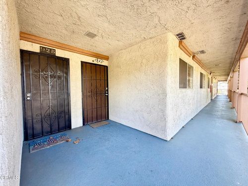922 Lighthouse Way, Port Hueneme, CA, 93041-3529 | Card Image