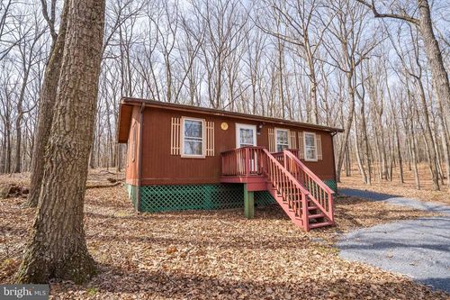 980 Adams Rd, WINCHESTER, VA, 22603-1908 | Card Image