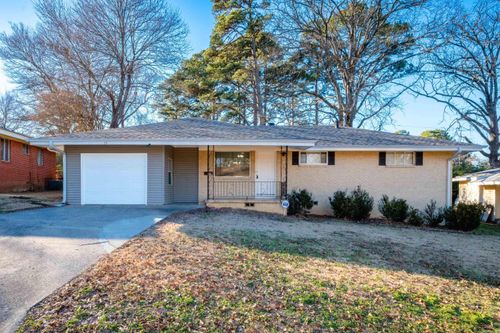 15 Berkshire Drive, Little Rock, AR, 72204 | Card Image