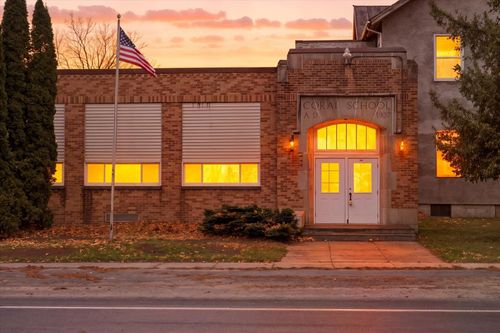 4931 N Bailey Rd, Coral, MI, 49322-9701 | Card Image