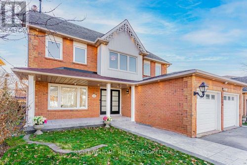 1186 Glenashton Dr, Oakville, ON, L6H5L7 | Card Image