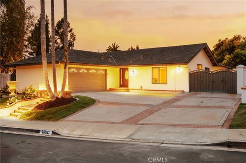 25981 Cordillera Dr, Mission Viejo, CA, 92691-4011 | Card Image