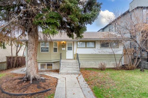 2822 40 St Sw, Calgary, AB, T3E3J6 | Card Image