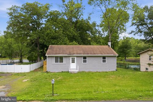 5709 Keppler Rd, TEMPLE HILLS, MD, 20748-3631 | Card Image