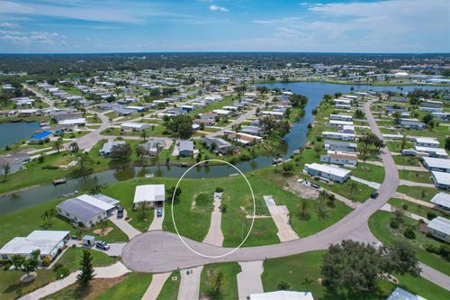 1308 Sanderling Dr, ENGLEWOOD, FL, 34224-4718 | Card Image