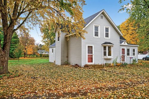 802 N 2nd St, Princeton, MN, 55371-1508 | Card Image