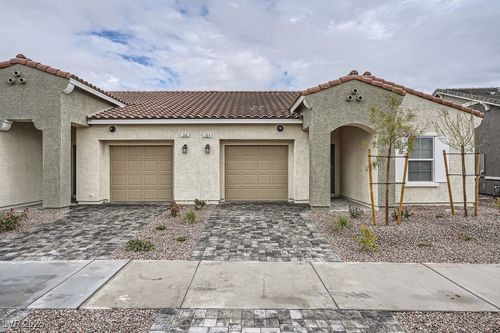 364-364 Canary Song Dr, Henderson, NV, 89011-4527 | Card Image