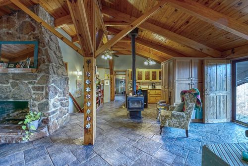 781 Nc 3421, Marble Falls, AR, 72648-5159 | Card Image