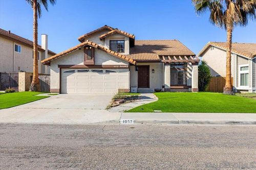 1057 Paseo Del Norte, Chula Vista, CA, 91910-6716 | Card Image