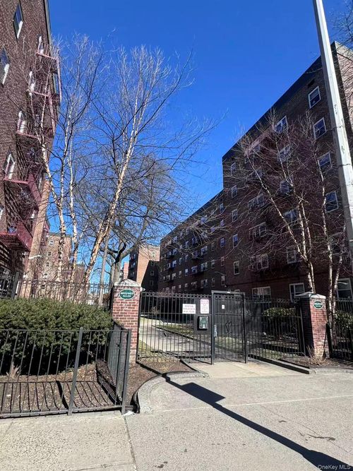 2j-4459 Kissena Boulevard, New York, NY, 11355 | Card Image