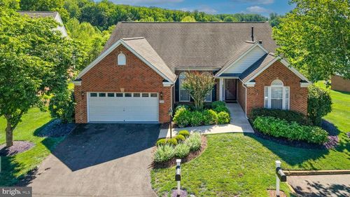 6708 Stream View Ln, WARRENTON, VA, 20187-7264 | Card Image