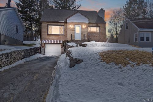 1013 3rd St, Syracuse, NY, 13209-2534 | Card Image