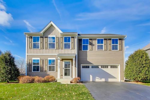 3365 Ryan Dr, Yorkville, IL, 60560-4657 | Card Image