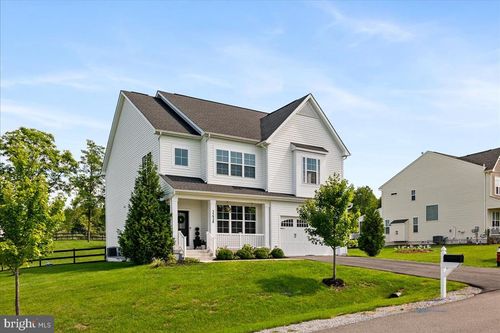 35928 Platinum Dr, ROUND HILL, VA, 20141-3540 | Card Image