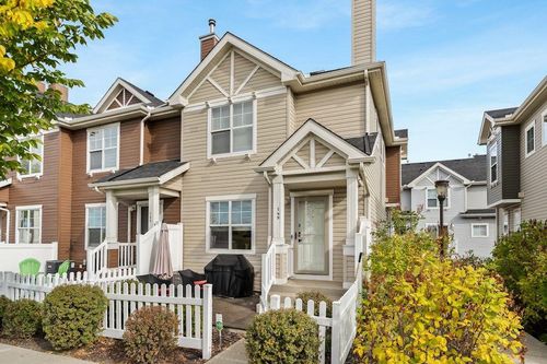 149 Elgin Gdns Se, Calgary, AB, T2Z4T6 | Card Image