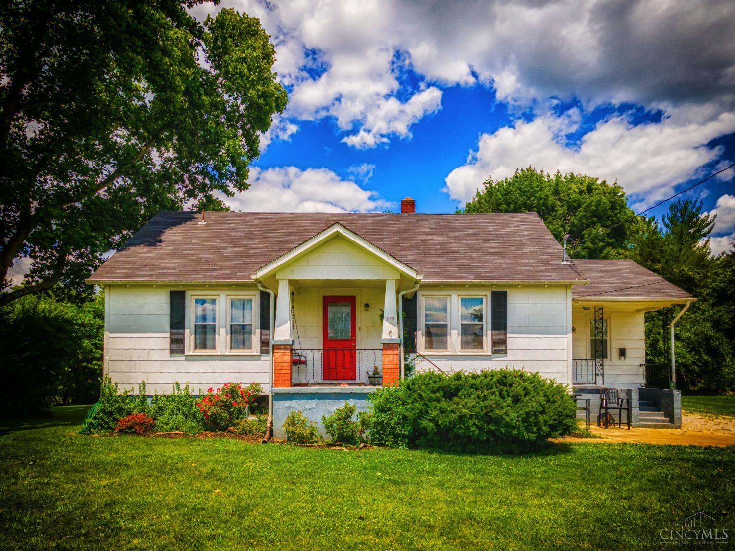 Stella Ave, Peebles, OH 45660